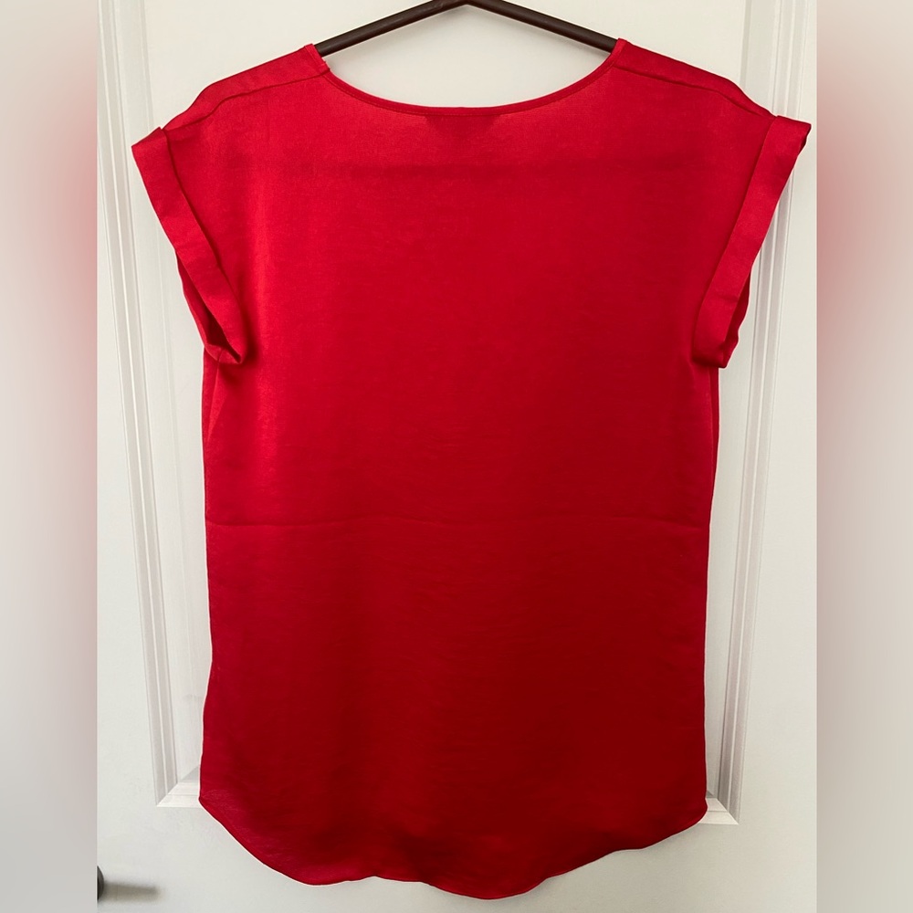 Express Bright Red V-Neck Short Sleeve Cuff Blouse Women’s Small - Picture 2 of 5